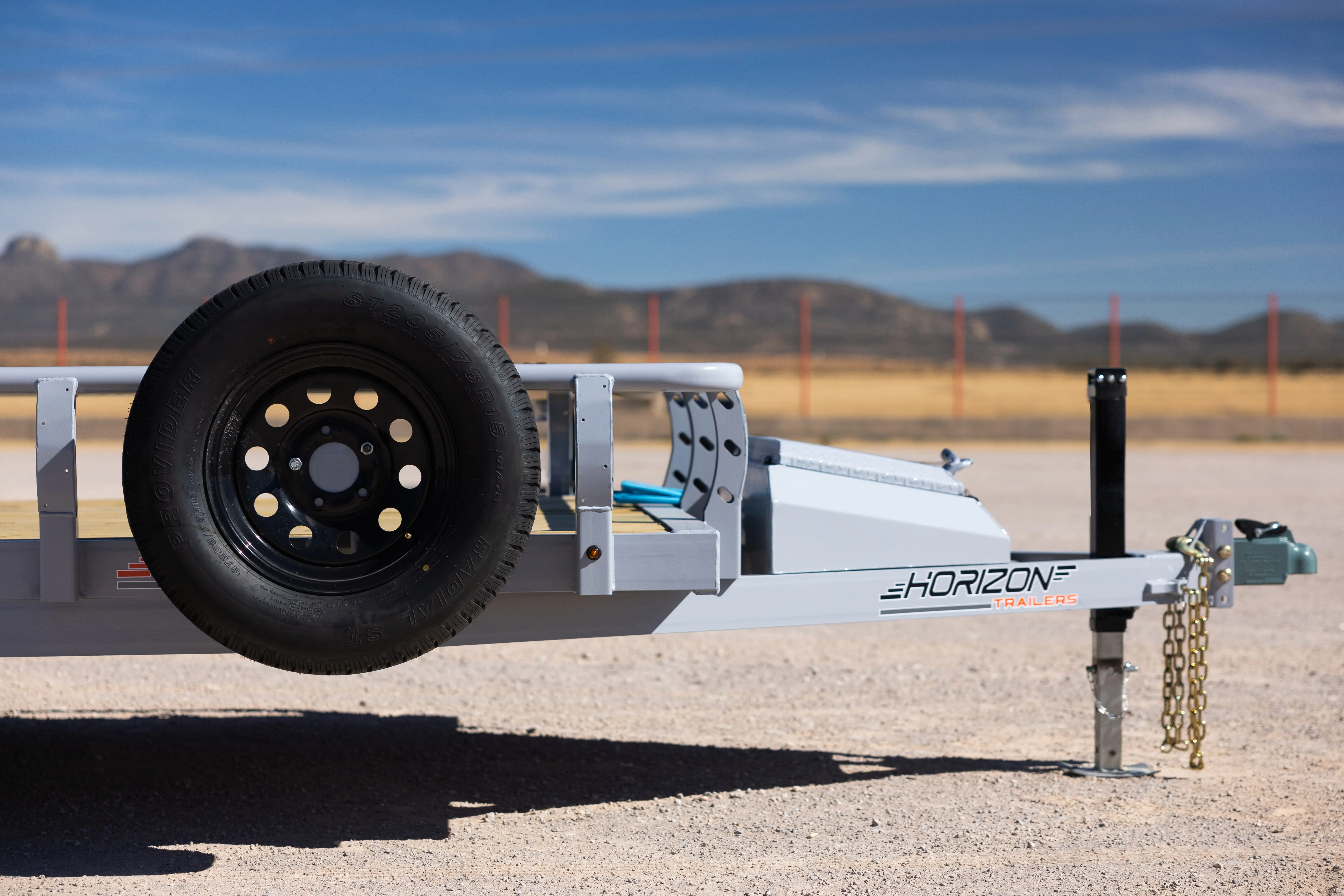 horizon trailers img